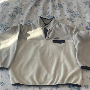 Patagonia Men's Two-Tone Fleece Pullover